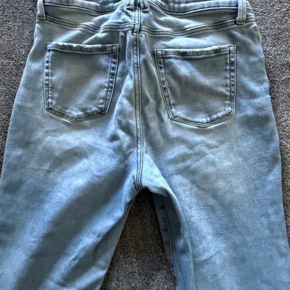 LC Lauren Conrad Light Blue Flare Jeans - Picture 5 of 5